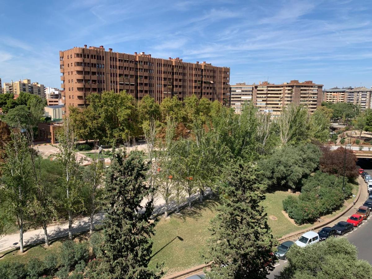 Precioso Piso Recien Reformado En Zaragoza Apartment Екстериор снимка